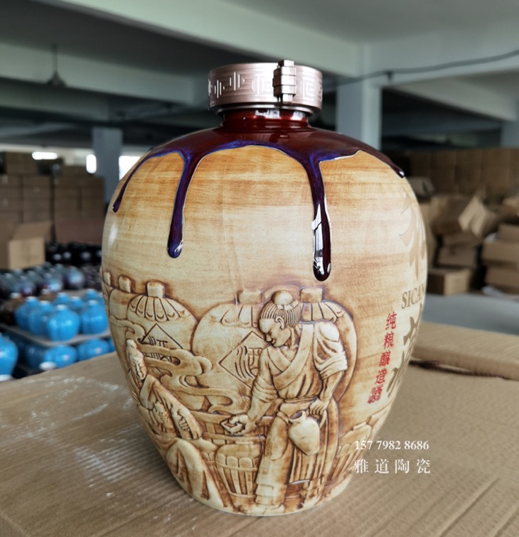 5斤10斤陶瓷酒坛（雕刻酿酒图）