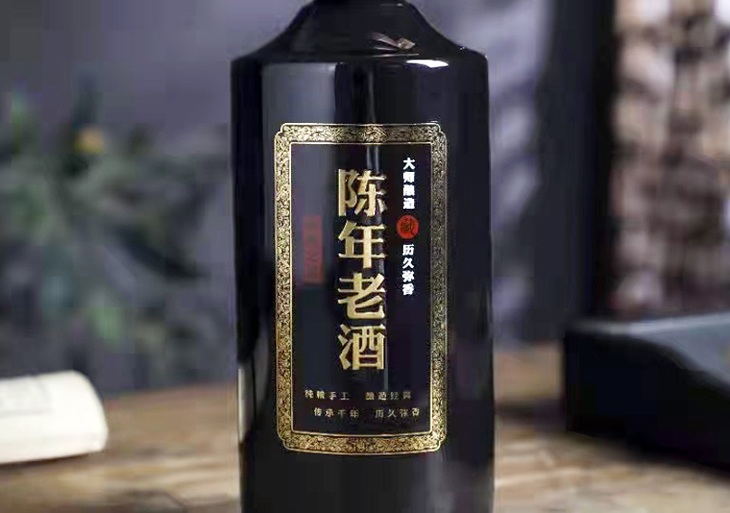一斤装陈年老酒皮盒装陶瓷酒坛(图6)