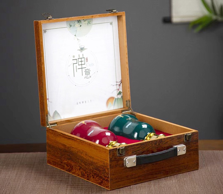 一斤装禅文化陶瓷酒坛礼盒装